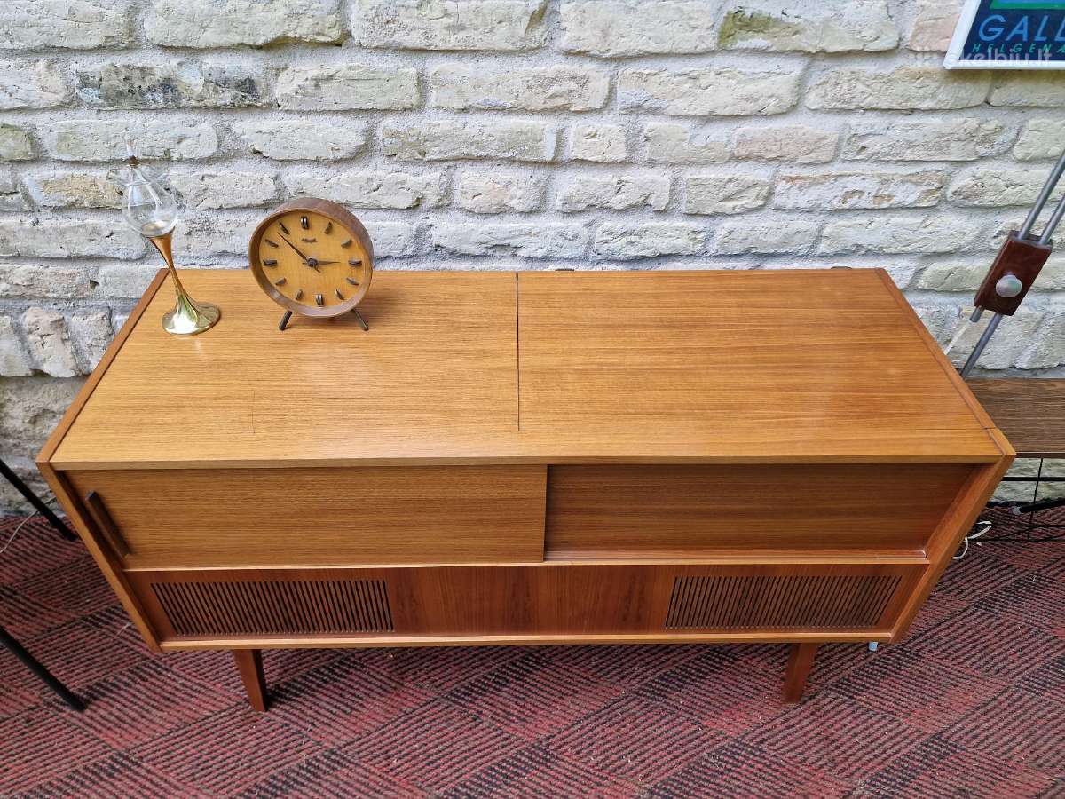 Vintažinis mid century tikmedžio audiocentras Saba - nuotraukos Nr. 16