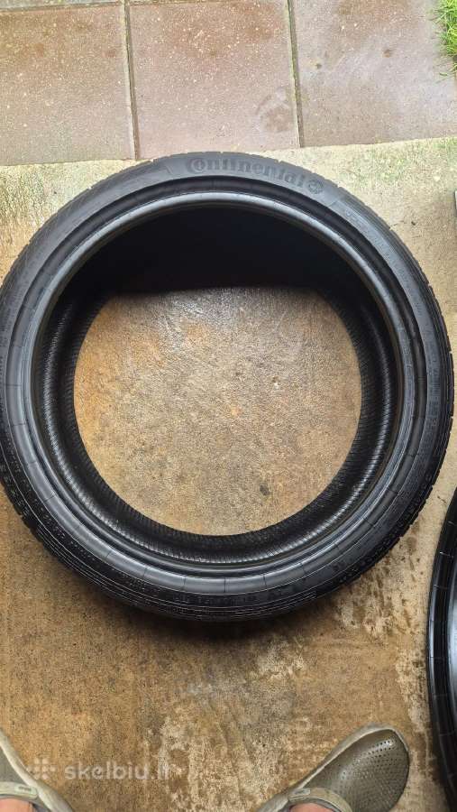 Dvi vasarinės 235/35 R19 Continental - nuotraukos Nr. 4