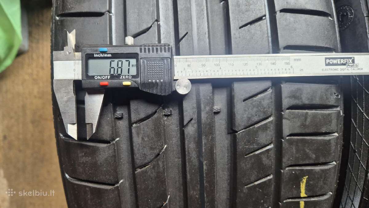 Dvi vasarinės 235/35 R19 Continental - nuotraukos Nr. 3