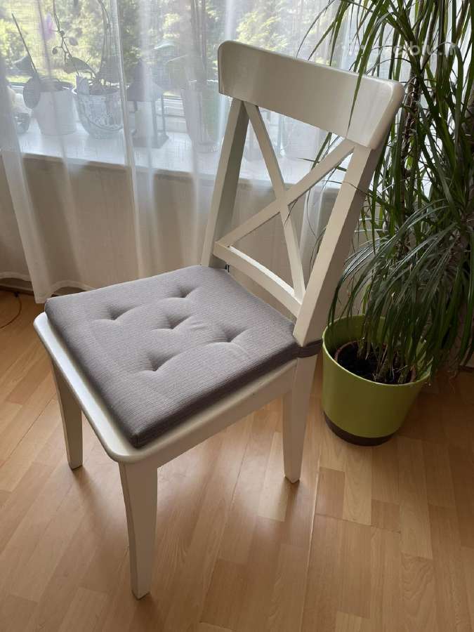 Medinės kėdės ir stalas - nuotraukos Nr. 8