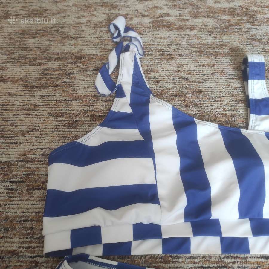 Moteriškas maudymosi kostiumėlis - nuotraukos Nr. 2