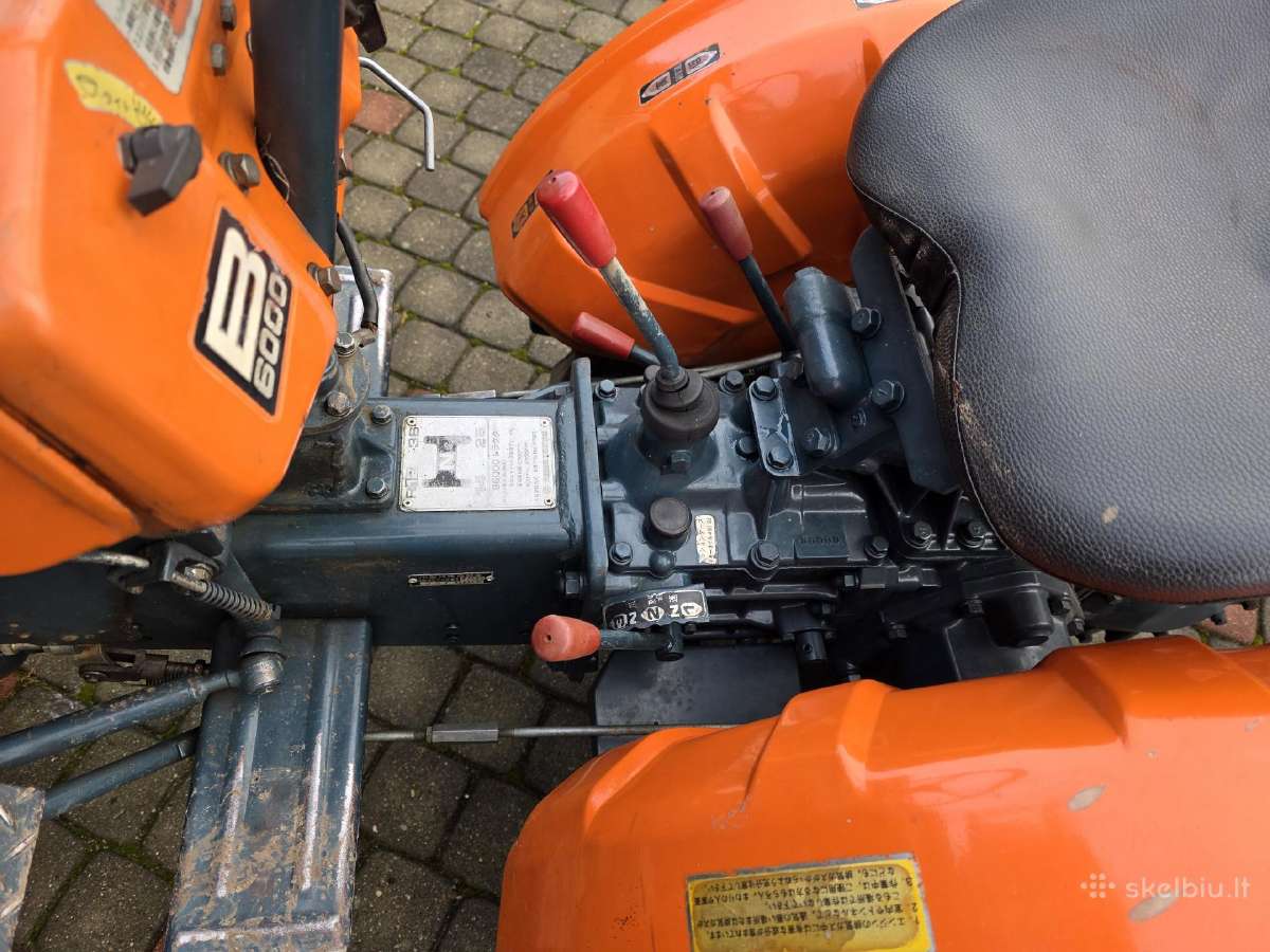 Kubbota B6000 - nuotraukos Nr. 5