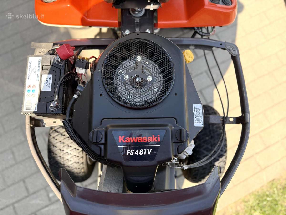 Super kaina! Husqvarna R 316tx Awd + combi 112 cm. - nuotraukos Nr. 3