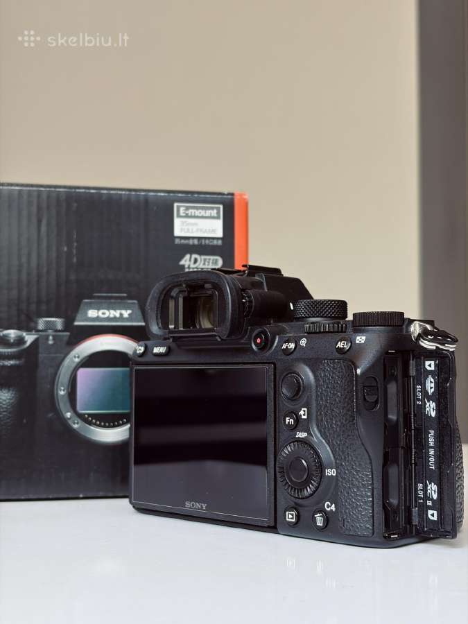 Parduodamas Sony a7 III body su 800 Shutter count! - nuotraukos Nr. 5