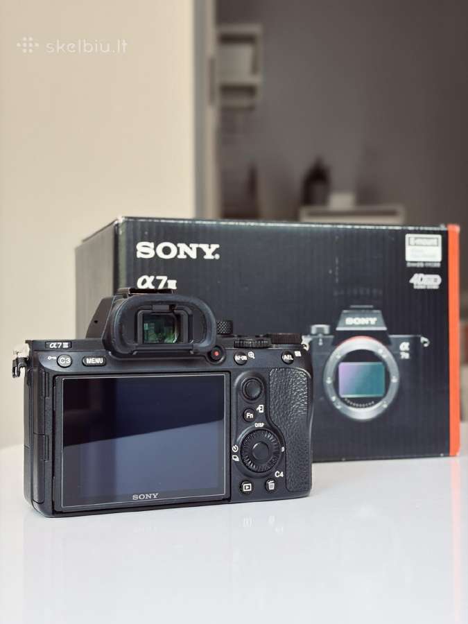 Parduodamas Sony a7 III body su 800 Shutter count! - nuotraukos Nr. 4