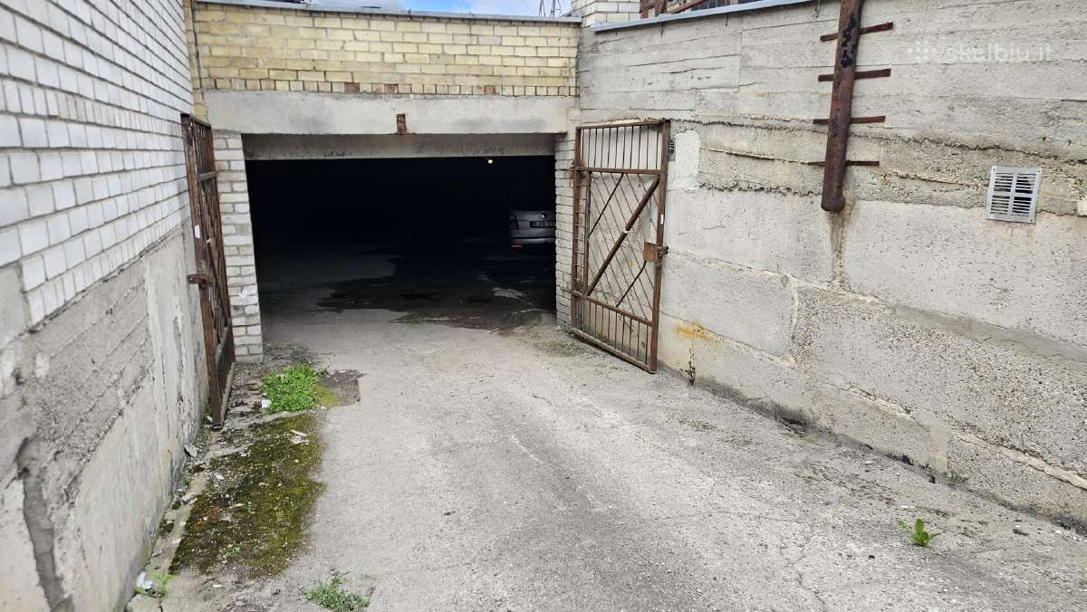 Dviejų aukštų, mūrinis garažas Kaune, Eiguliai. - nuotraukos Nr. 14
