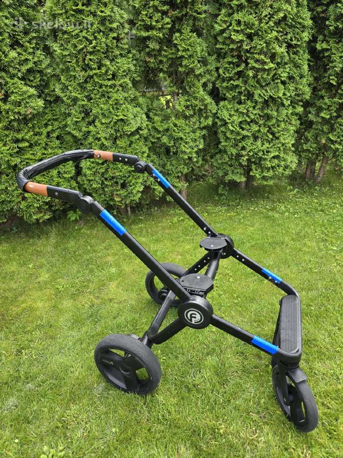Parduodamas vežimėlis Verdi Future 3in1 (Eco oda) - nuotraukos Nr. 2