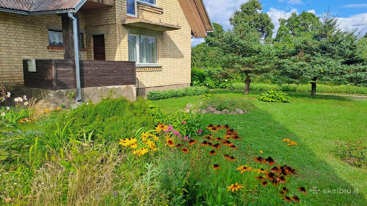 Parduodamas 4 kambarių mūrinis namas - nuotraukos Nr. 2