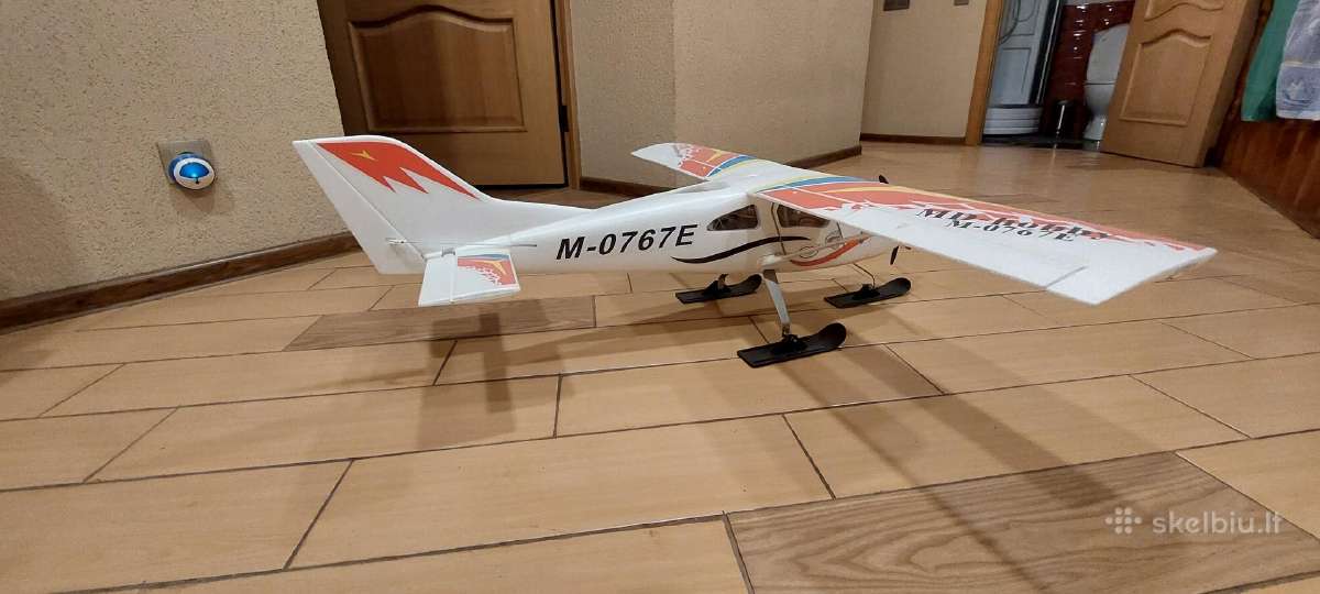 Cessna 186 - nuotraukos Nr. 2