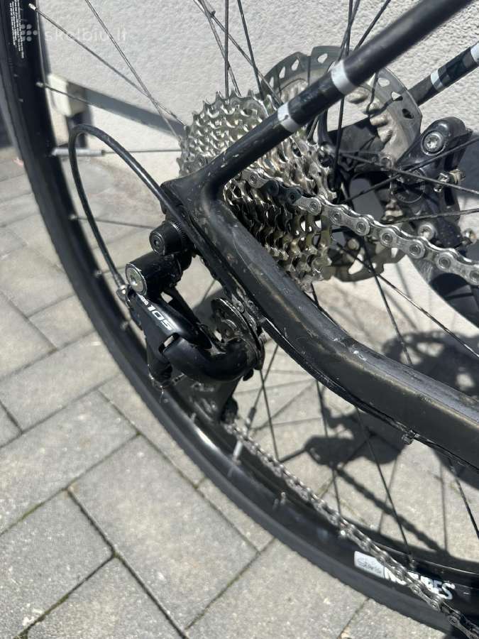 GT grade carbon dviratis L dydis - nuotraukos Nr. 6