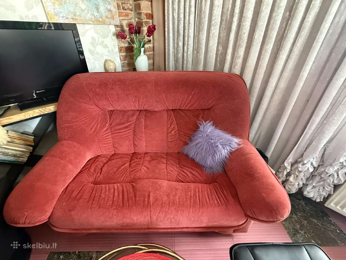 Parduodama minkšta veliūrinė sofa - nuotraukos Nr. 2