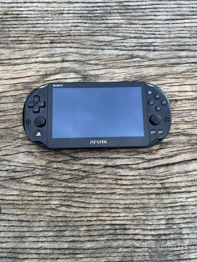 Ps vita Slim - nuotraukos Nr. 2