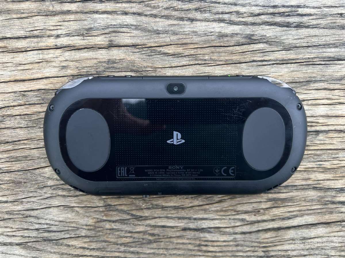 Ps vita Slim - nuotraukos Nr. 3