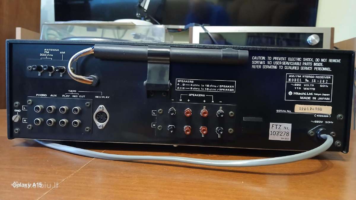 Geros būklės japonas Hitachi Sr-302 - nuotraukos Nr. 5