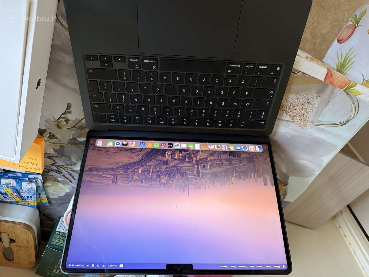 Mac book air M2 2022metu - nuotraukos Nr. 2