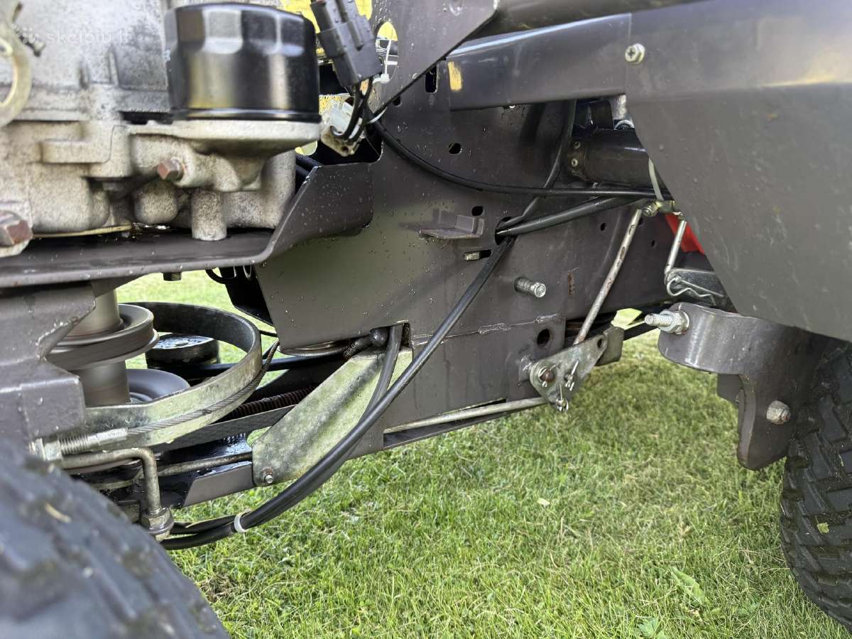 Husqvarna Rider 155 zolepjove traktoriukas - nuotraukos Nr. 11