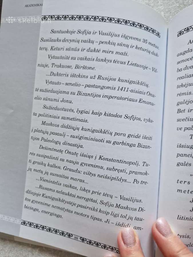 Knyga"akademikas" - nuotraukos Nr. 16