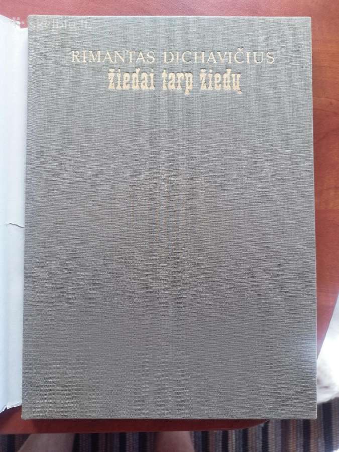 Knyga - nuotraukos Nr. 2