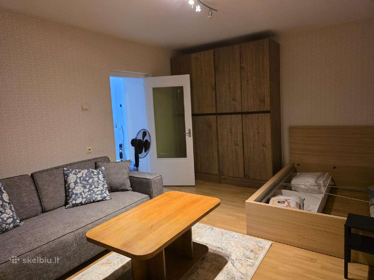 Lova Malm su 2 stalčiais, grotelėmis ir čiužiniu - nuotraukos Nr. 2