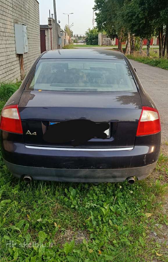 Audi A4 B6 dalimis - nuotraukos Nr. 2