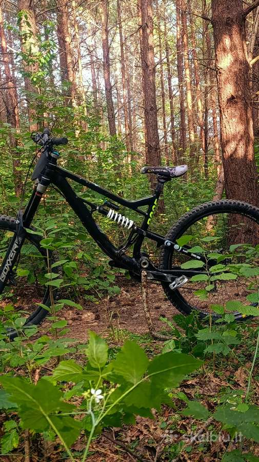 Parduodu rose soulfire downhill dvirati - nuotraukos Nr. 3