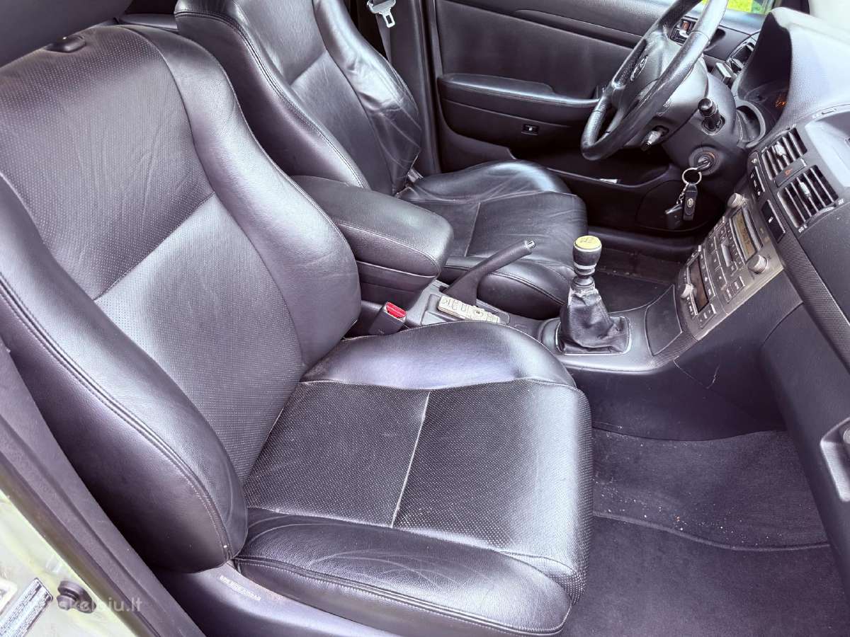 Toyota Avensis - nuotraukos Nr. 13