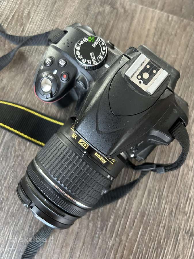 Nikon D330 fotoaparatas ir objektyvas - nuotraukos Nr. 2