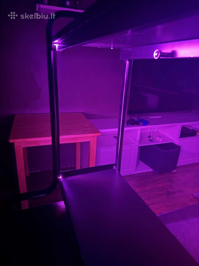 Stalas kompiuteriui su LED apsvietimu - nuotraukos Nr. 5