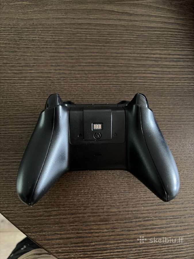 Xbox one x puikios būklės - nuotraukos Nr. 6