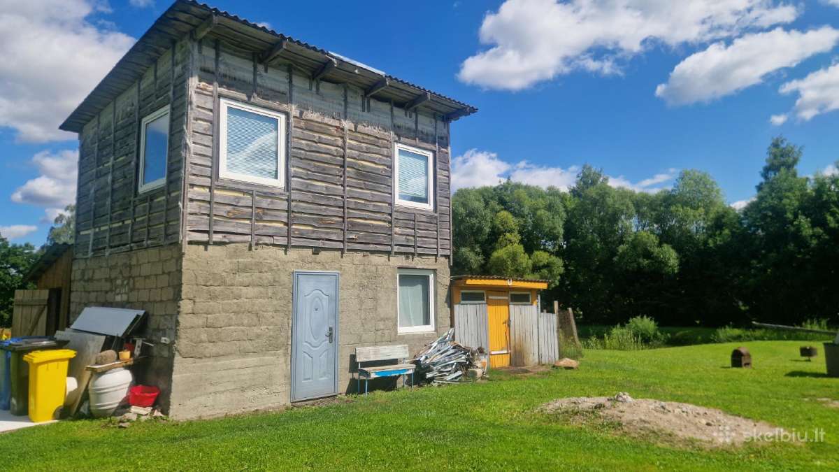 Gyvenamas namas su namų valdos sklypu - nuotraukos Nr. 7