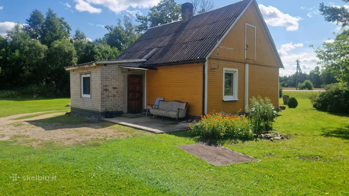 Gyvenamas namas su namų valdos sklypu - nuotraukos Nr. 4