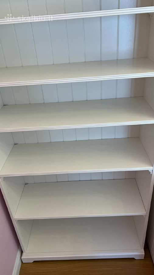 Liatorp 2 lentynos ir 1 komoda (Ikea) - nuotraukos Nr. 17