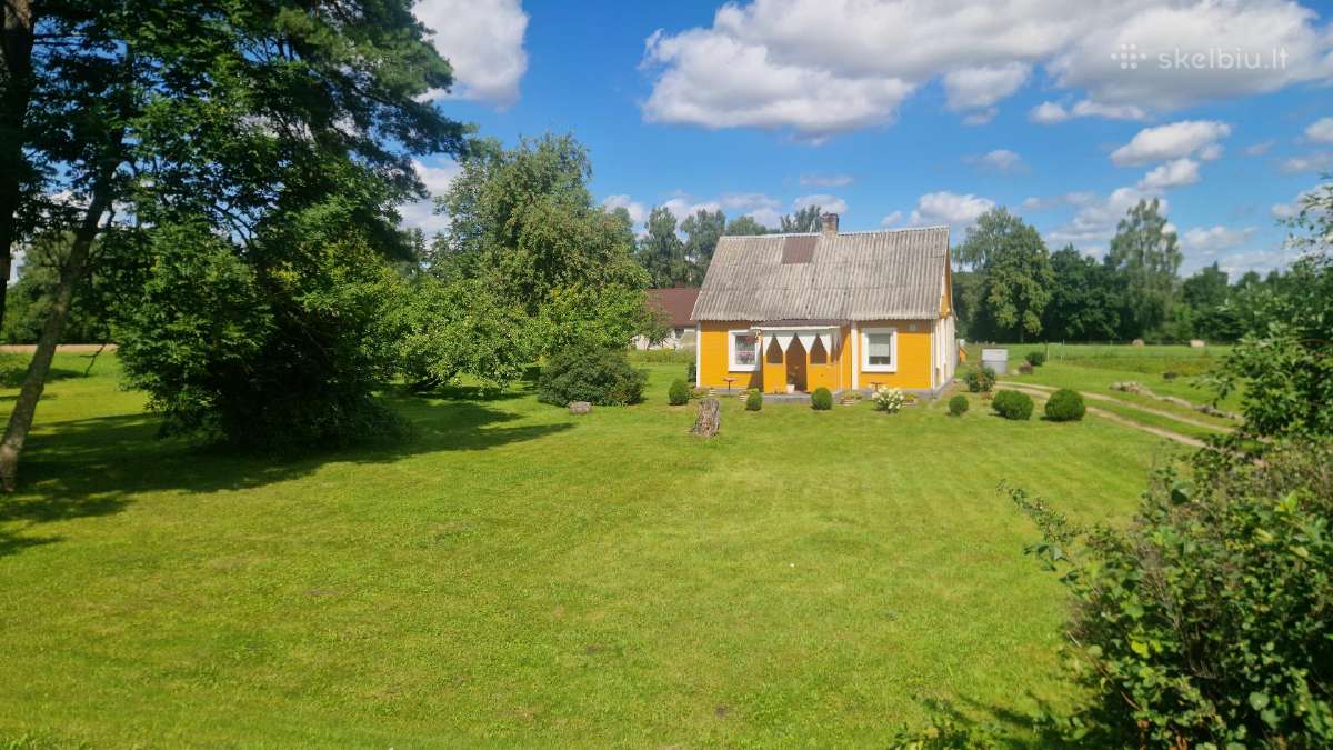Gyvenamas namas su namų valdos sklypu - nuotraukos Nr. 3