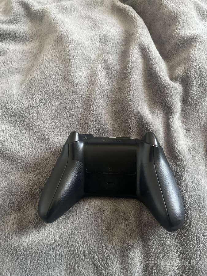 Xbox kontroleris - nuotraukos Nr. 2