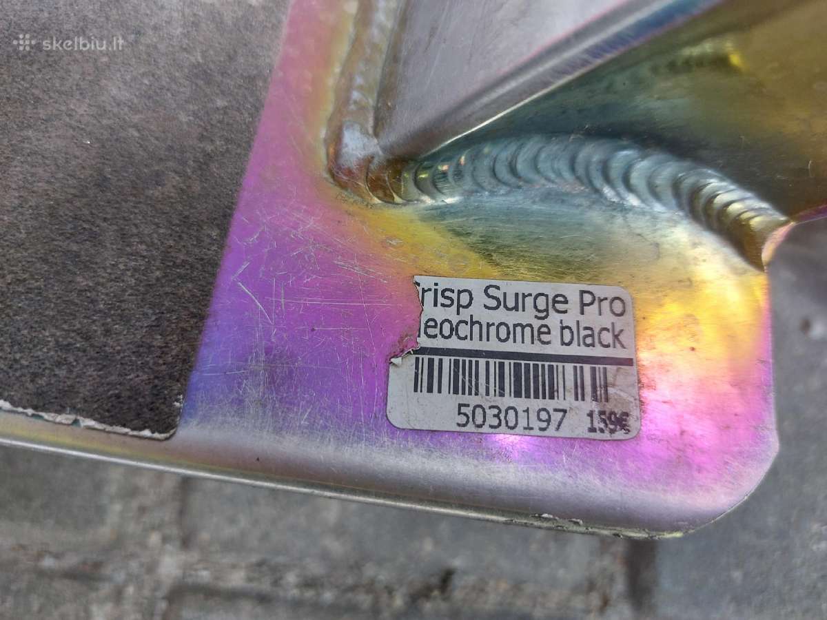 Triukinis paspirtukas Crisp Surge Pro 35.00 Eur - nuotraukos Nr. 5