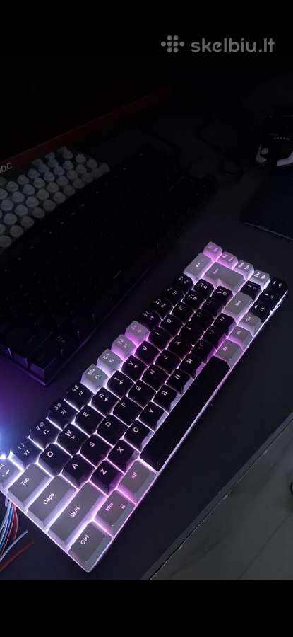 Unikalus Rgb desk setup dekoras /šviestuvas - nuotraukos Nr. 2