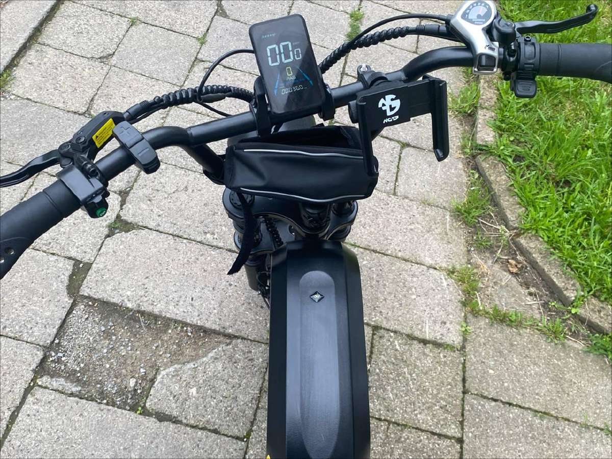 Beveik naujas elektrinis dviratis Engwe M1 250wh - nuotraukos Nr. 5