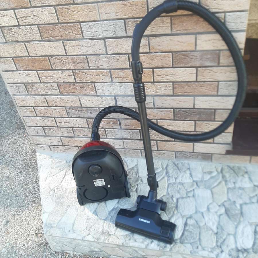 Parduodu dulkiu siurbli mažai naudota - nuotraukos Nr. 3