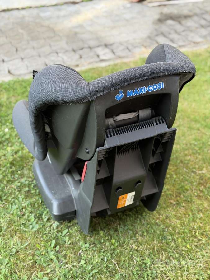 Maxi Cosi 9-18kg ir Britax 0-18kg - nuotraukos Nr. 3