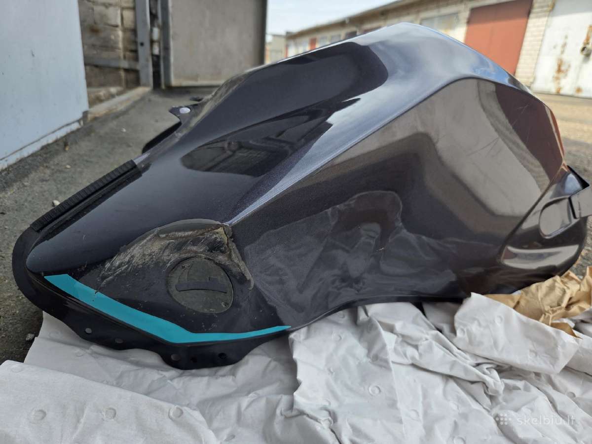 Yamaha Mt-09 2024 kuro bakas fuel tank - nuotraukos Nr. 4