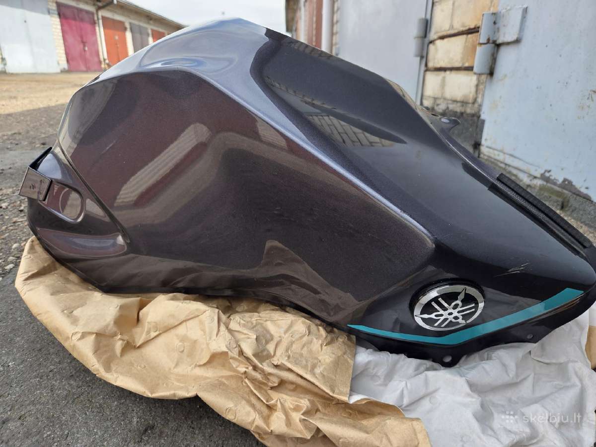 Yamaha Mt-09 2024 kuro bakas fuel tank - nuotraukos Nr. 11