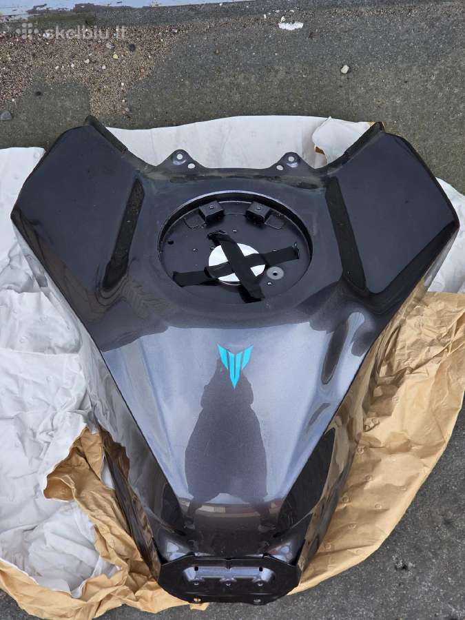 Yamaha Mt-09 2024 kuro bakas fuel tank - nuotraukos Nr. 12