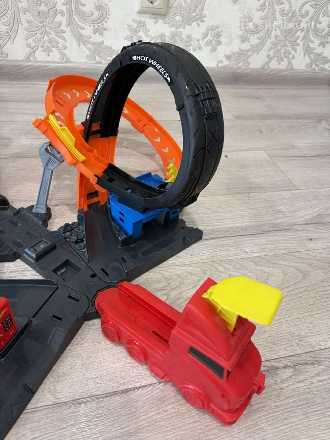 Hot Wheels City Toxic Gorilla Slam trasa - nuotraukos Nr. 2