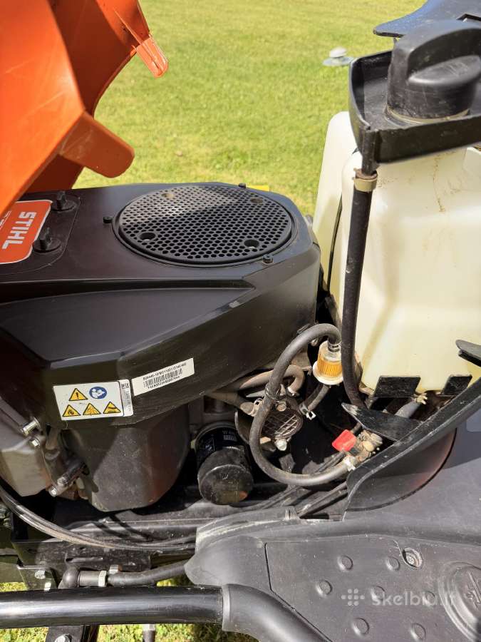 Žolės traktoriukas Stihl 5097z - nuotraukos Nr. 9
