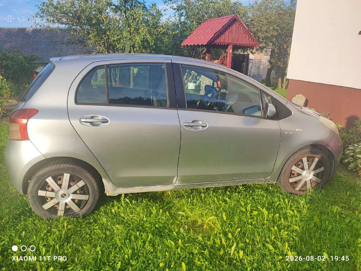 Toyota yaris 1.4d - nuotraukos Nr. 4