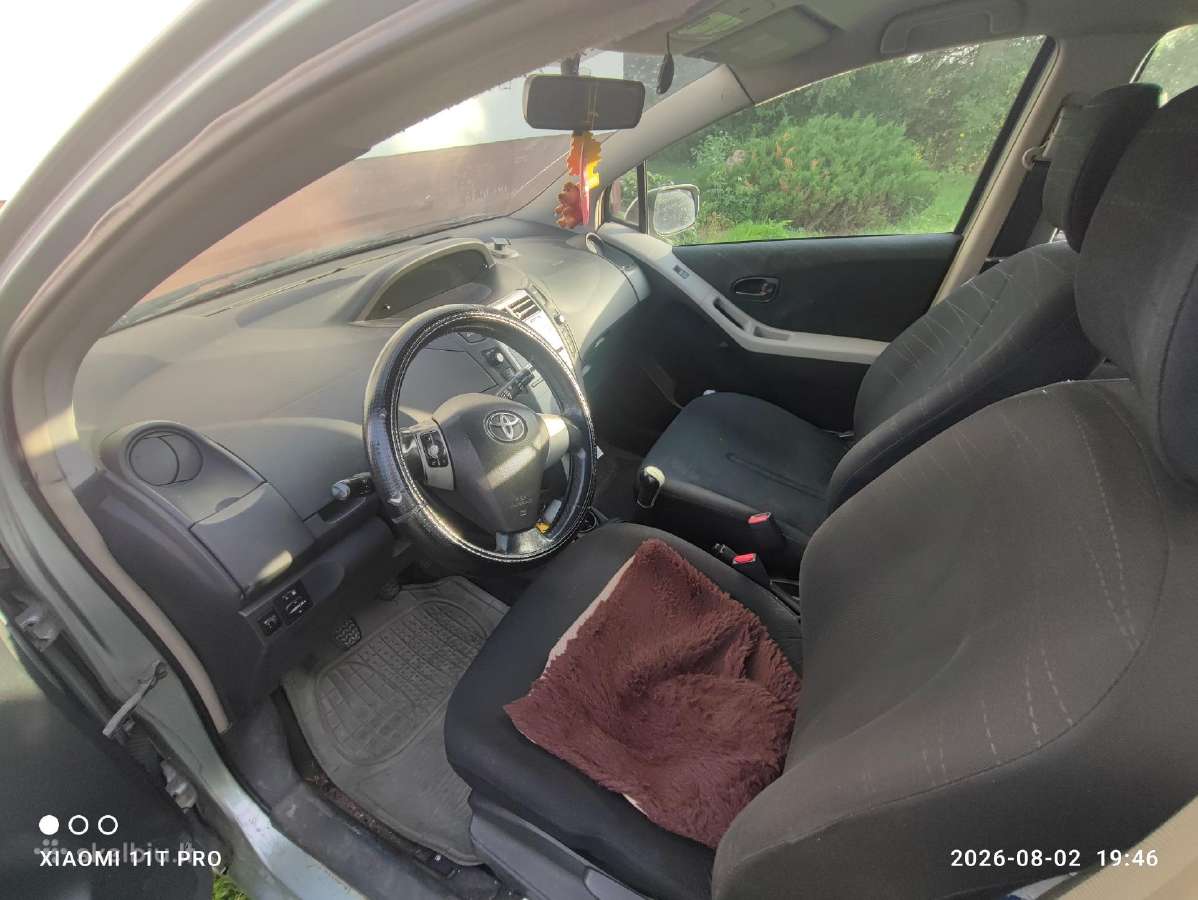 Toyota yaris 1.4d - nuotraukos Nr. 5