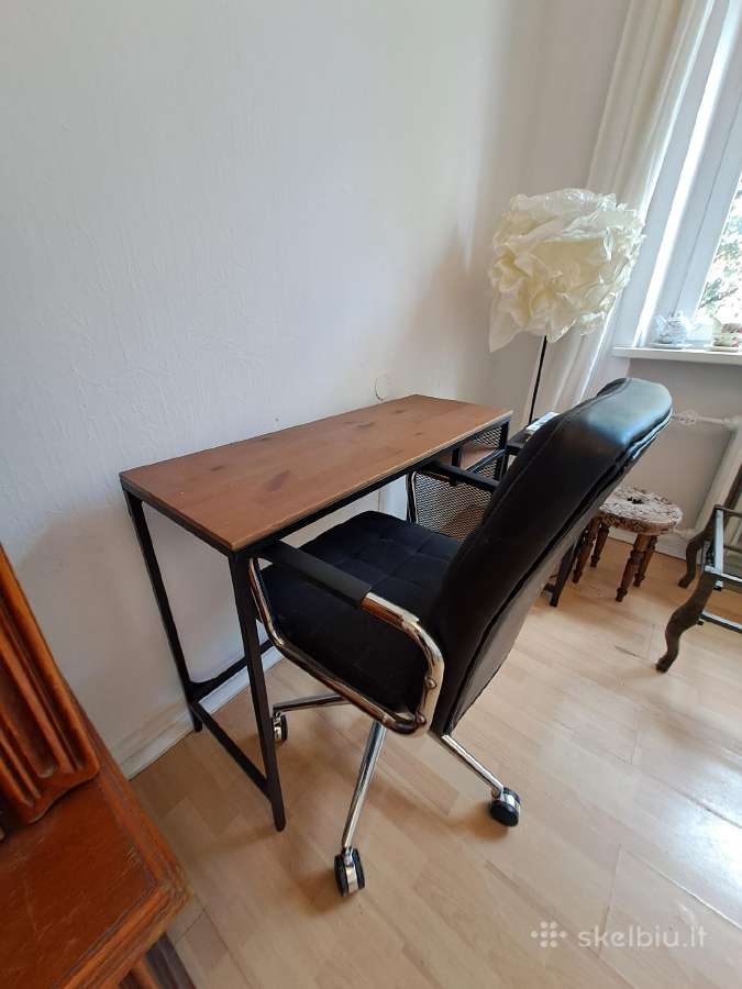 Kompjuterio stalas - nuotraukos Nr. 8