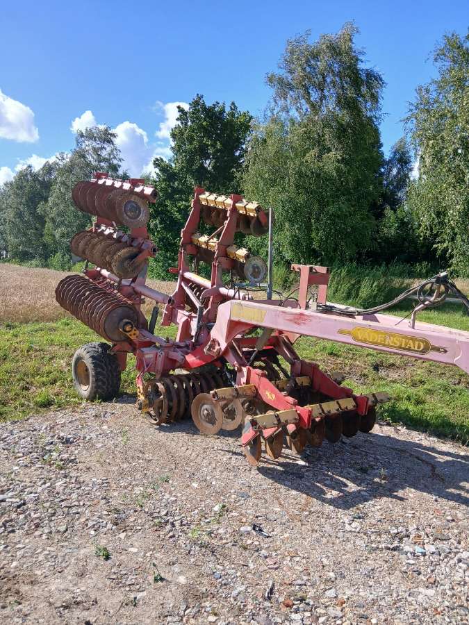 Parduodamas Vaderstad Carrier skutikas - nuotraukos Nr. 2