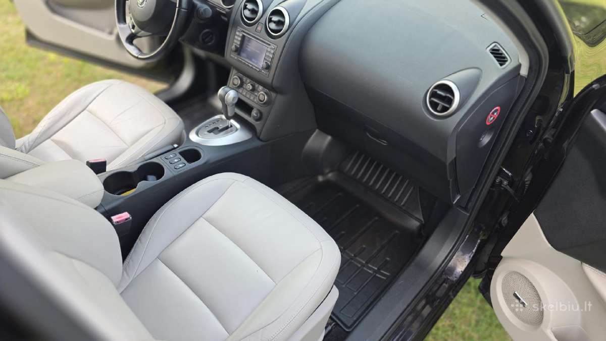 Nissan Qashqai 2011 - 2.0l / Benzinas / Automatas - nuotraukos Nr. 11