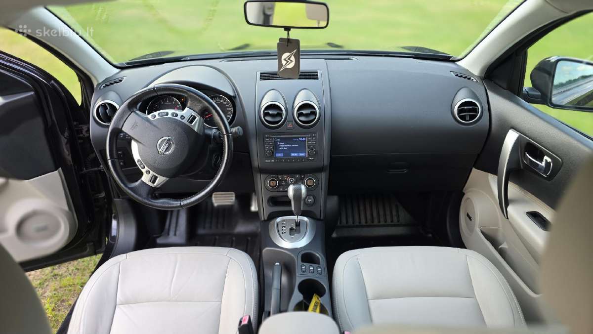 Nissan Qashqai 2011 - 2.0l / Benzinas / Automatas - nuotraukos Nr. 14